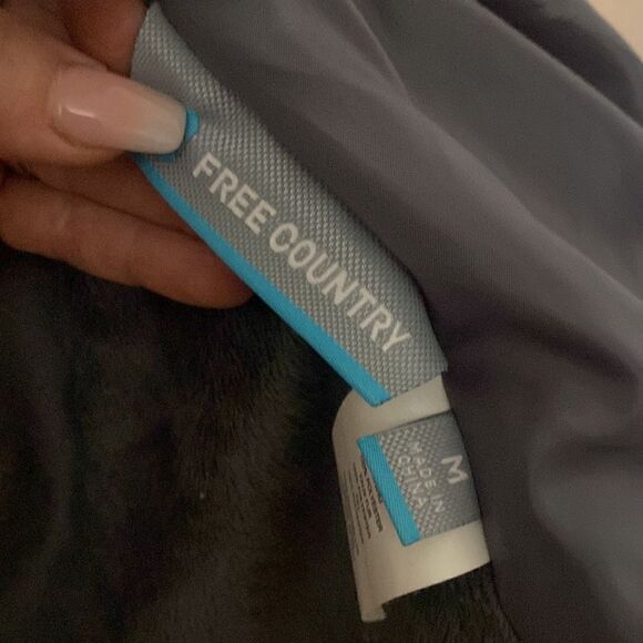 Free Country Jacket  - Picture 4 of 9